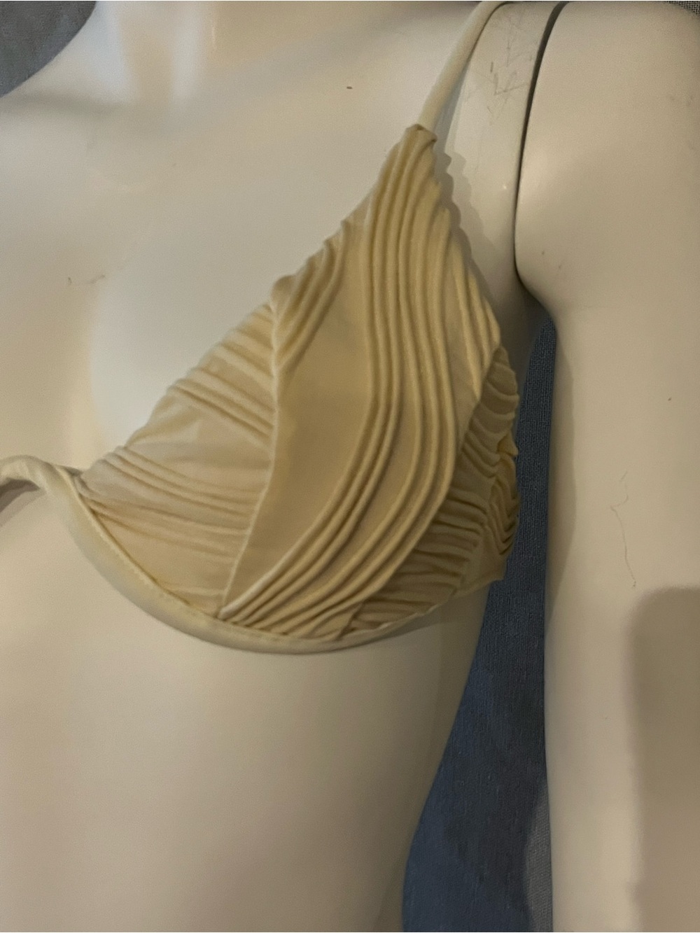 Zaful Cream Ruched Underwire Bikini Top